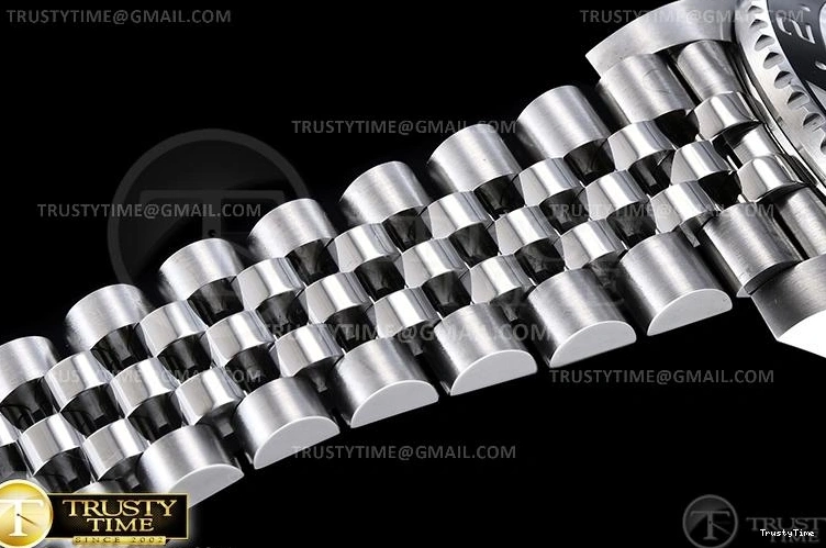 1210 ROLGMT188 – GMT II HighPerformance 986